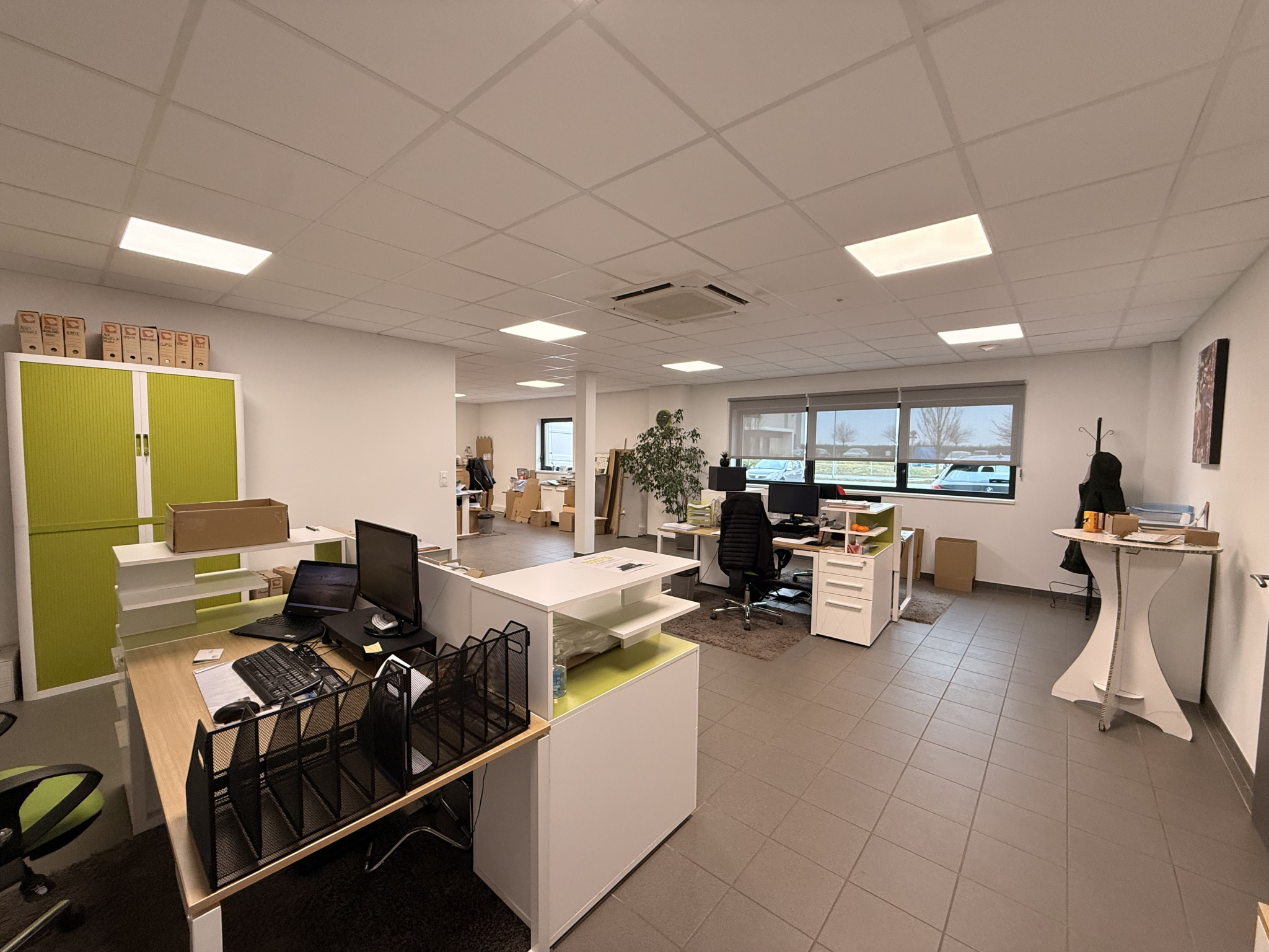 Hoerdt , zone du Birken , locaux de 839m2 sur 22,46ares