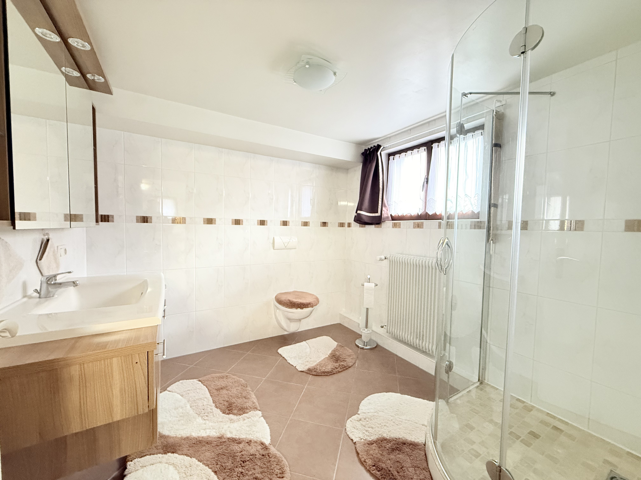 À saisir à Gries   Maison 4/5 pièces de 125 m2 hab. 4,06 ares.