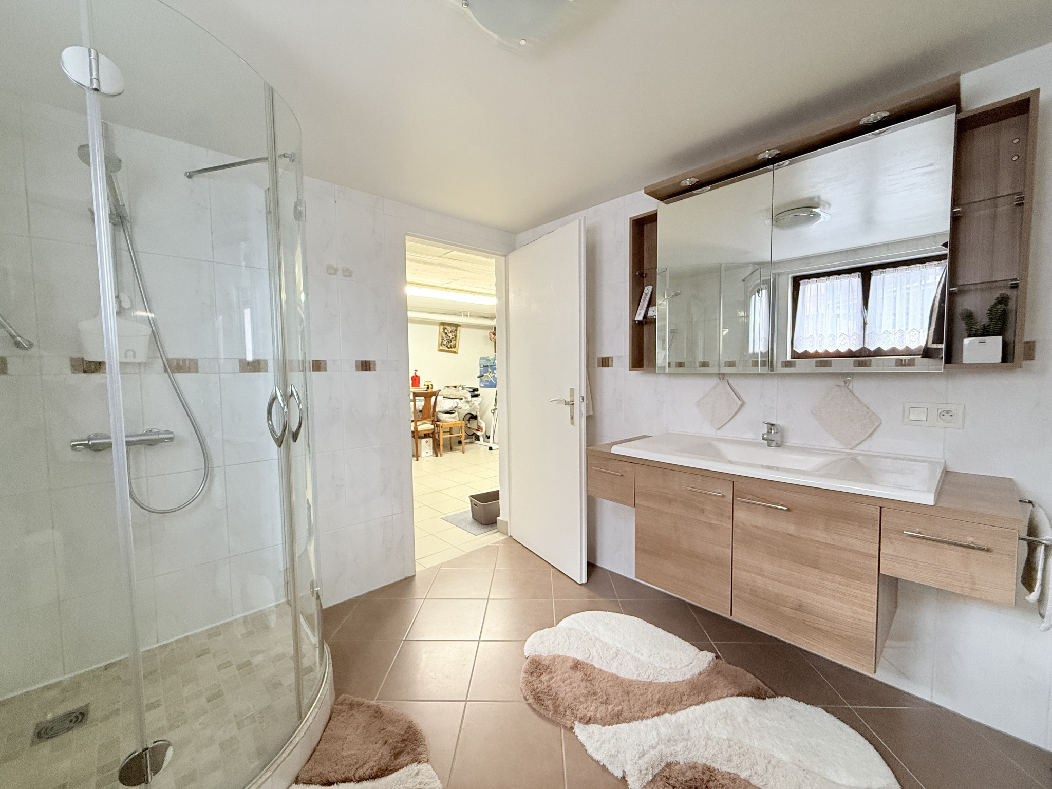 À saisir à Gries   Maison 4/5 pièces de 125 m2 hab. 4,06 ares.
