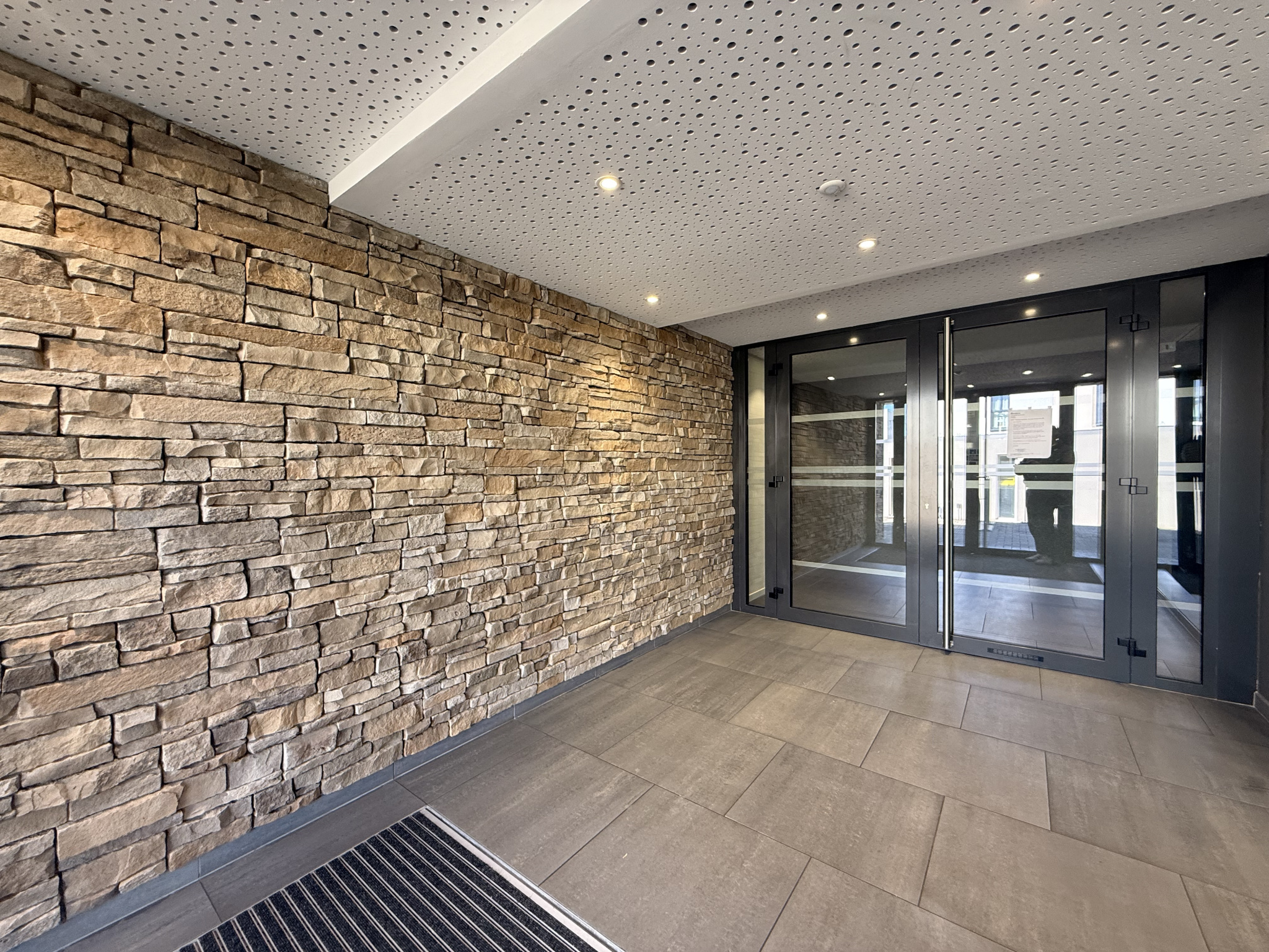 BRUMATH superbe F3 récent garage terrasse