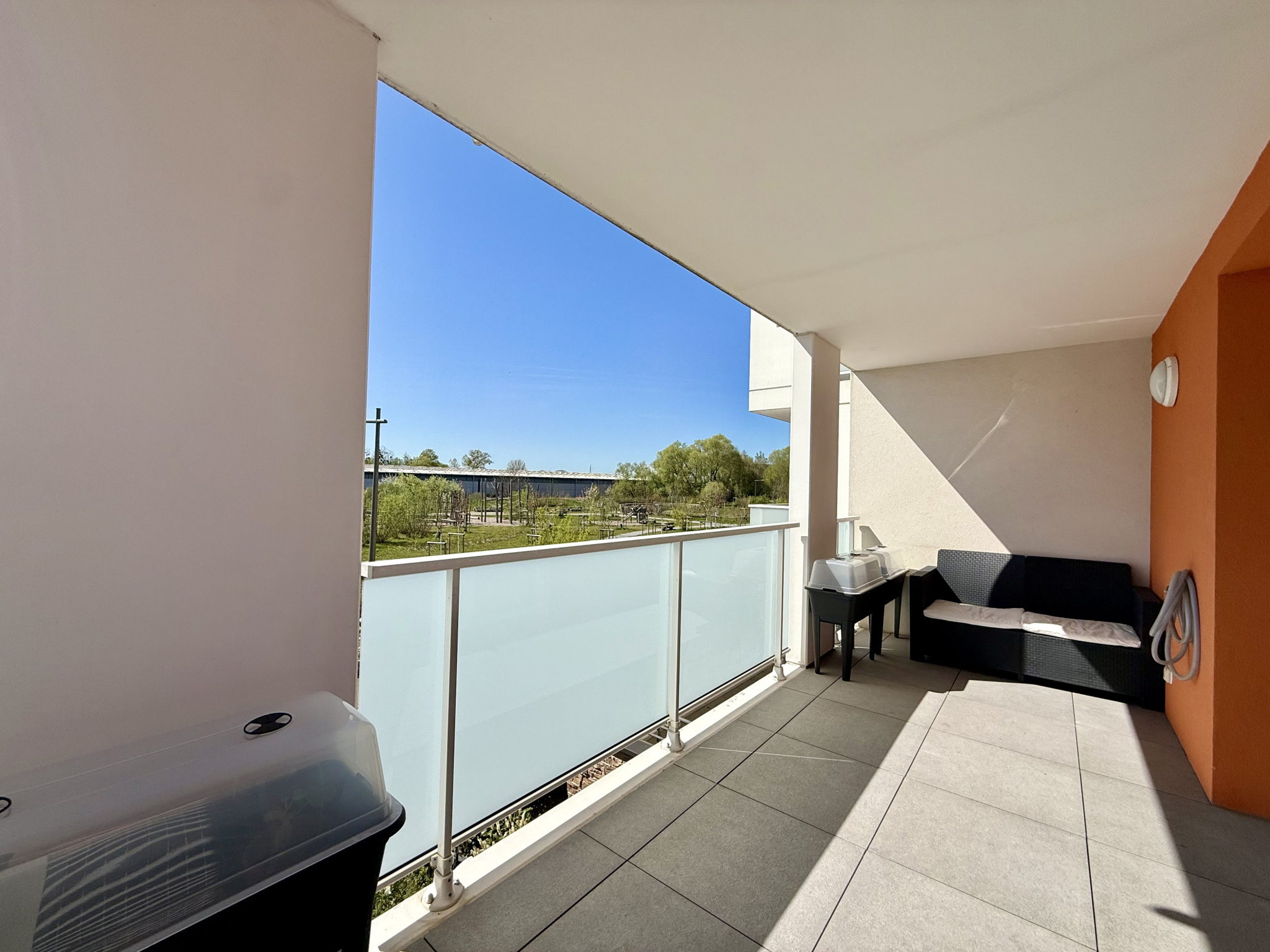 BRUMATH superbe F3 récent garage terrasse