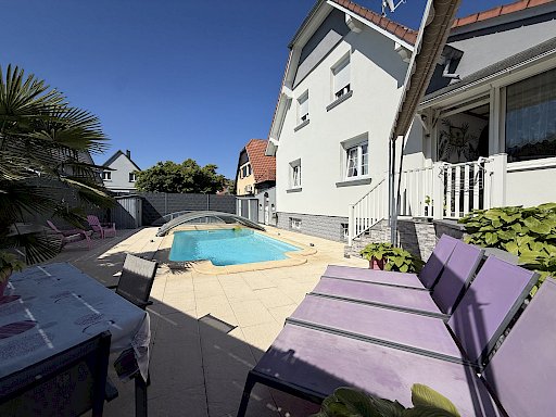 En exclusivité   Belle maison familiale 7 pièces avec piscine à Hoerdt