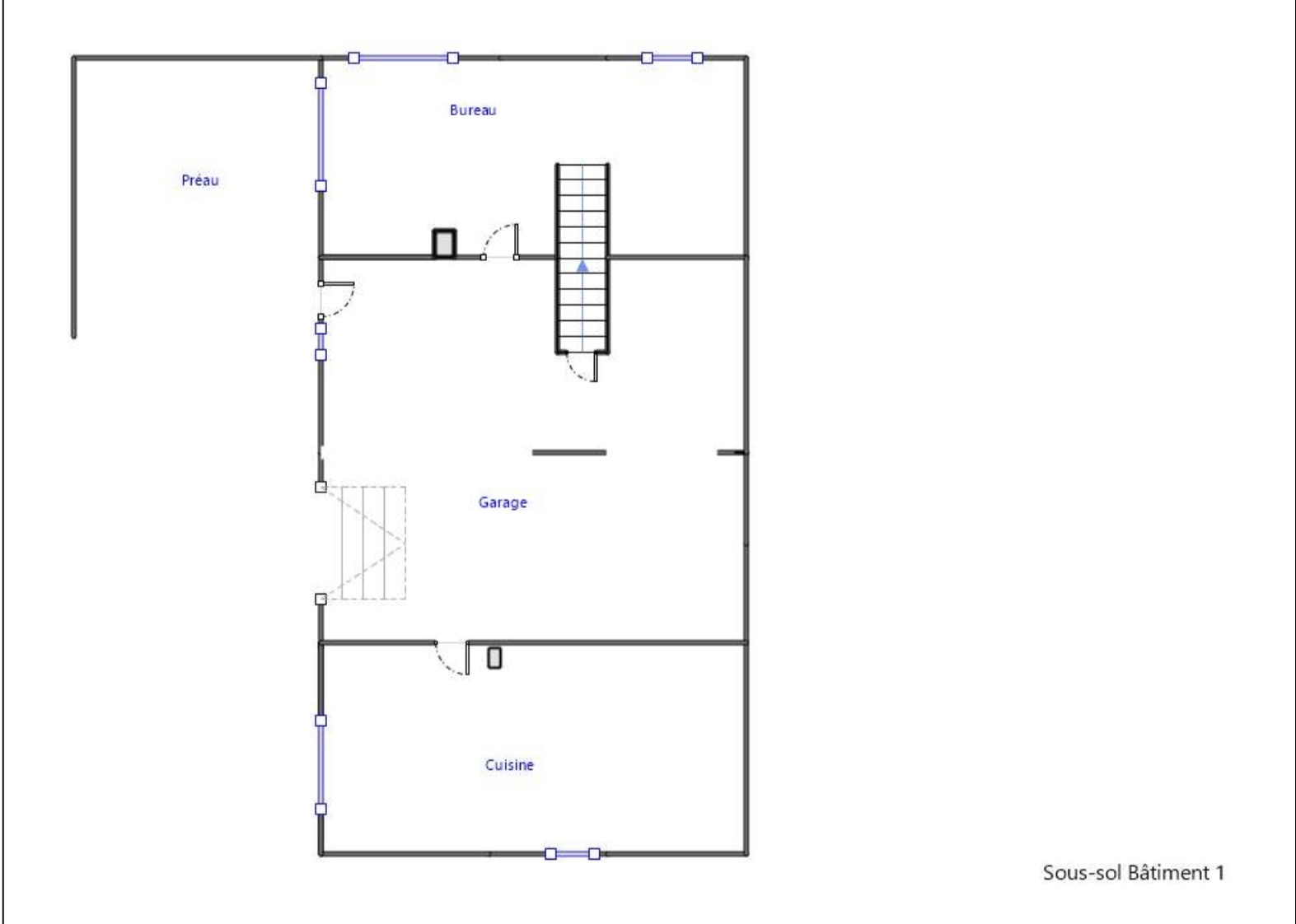 Immeuble 246m2 sur 5,82m2.