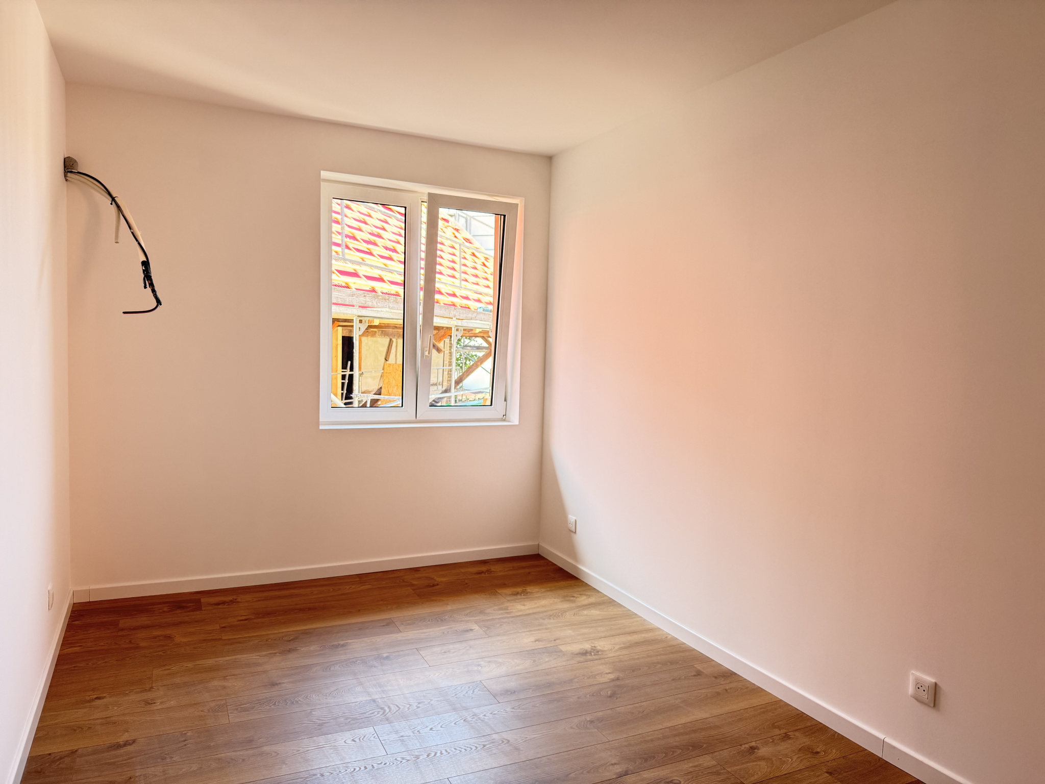 Hoerdt, Beau F3 de 76m2 + 45m2 de combles.