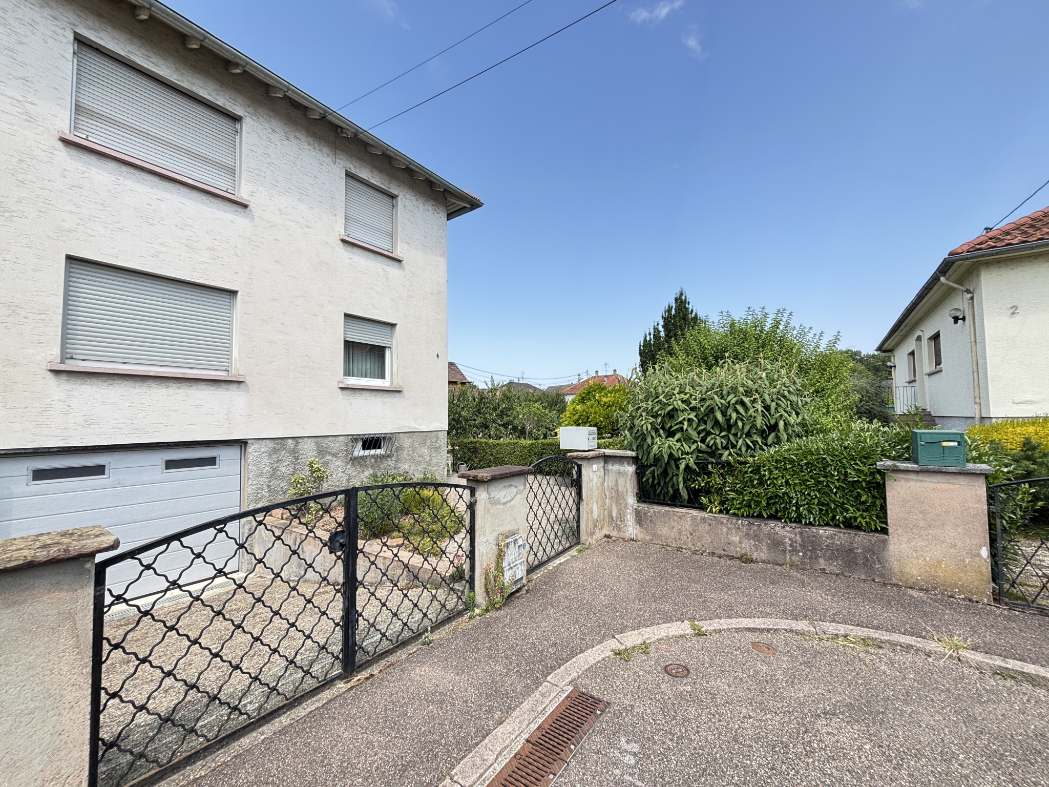 Maison avec grand jardin   Le compromis idéal entre appartement et maison !