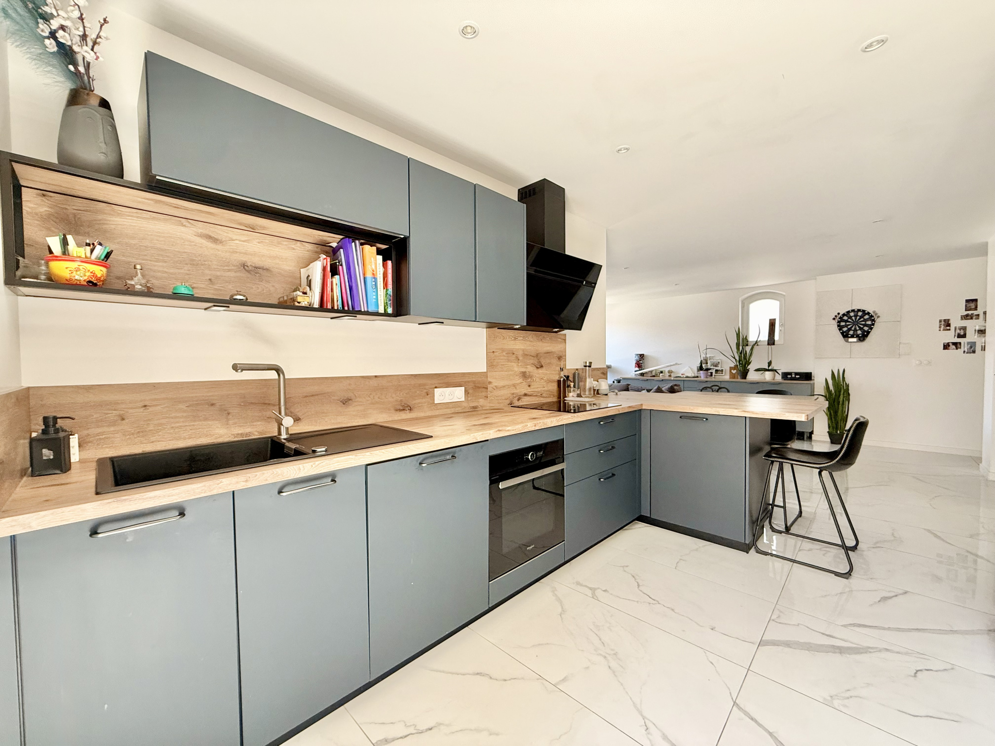 Superbe appartement 4 pièces lumineux de 92,7 m2 + parkings