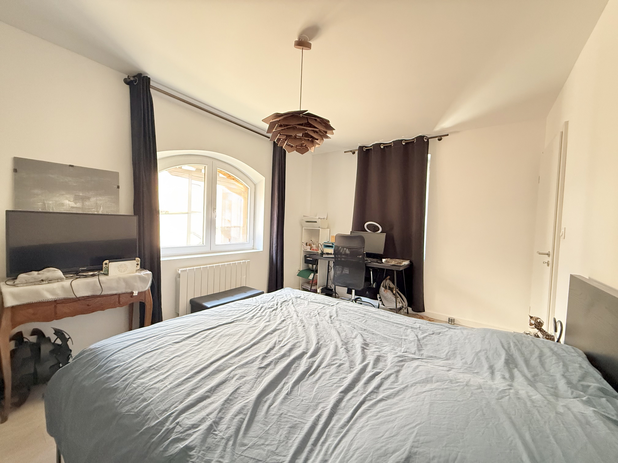 Superbe appartement 4 pièces lumineux de 92,7 m2 + parkings