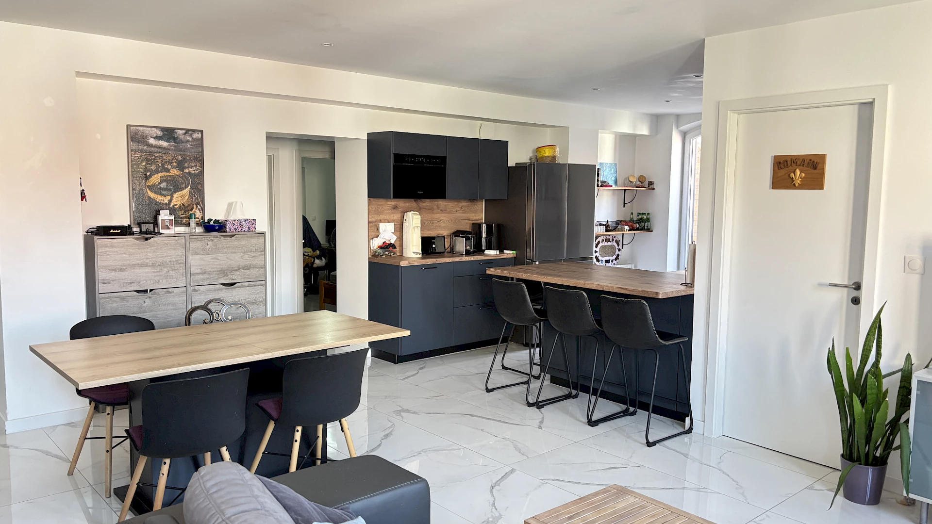 Superbe appartement 4 pièces lumineux de 92,7 m2 + parkings
