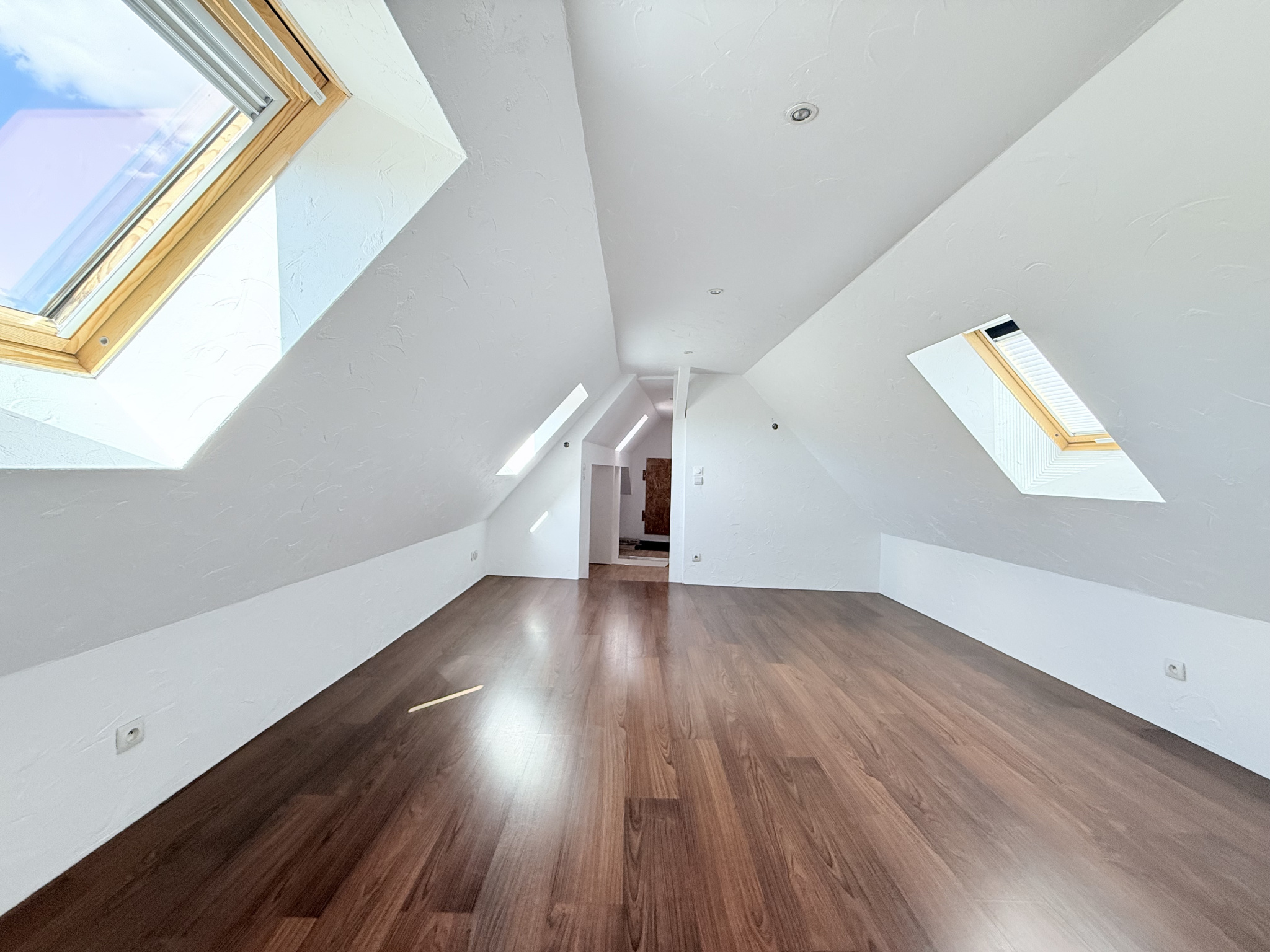 Maison 5 pièces avec grange et jardin sans travaux