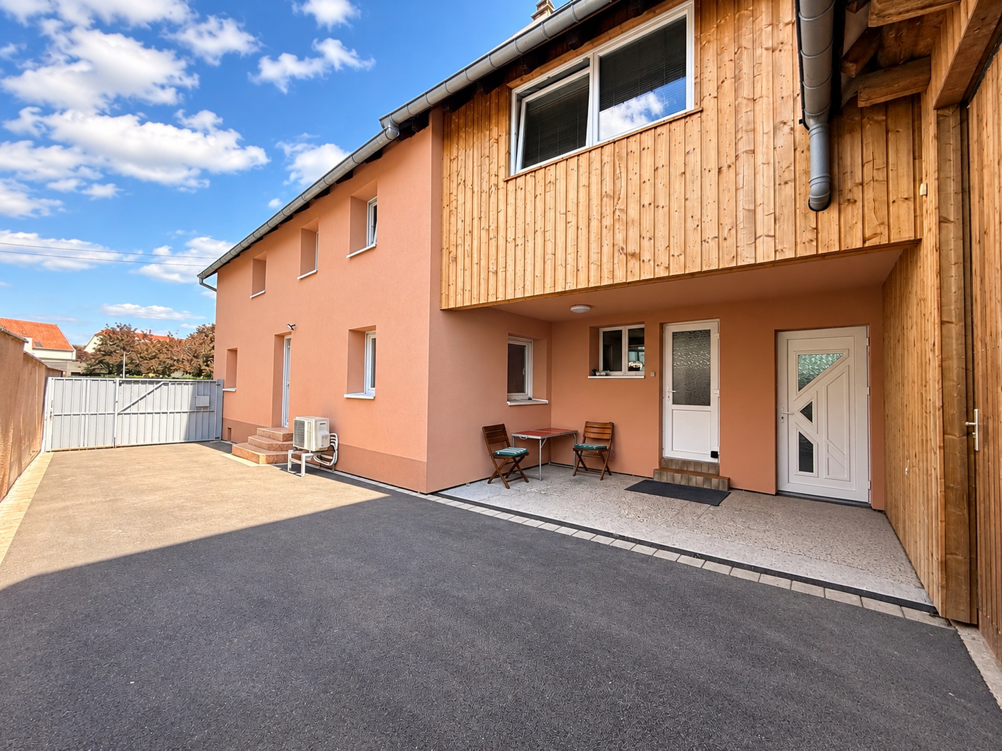 Maison 5 pièces avec grange et jardin sans travaux