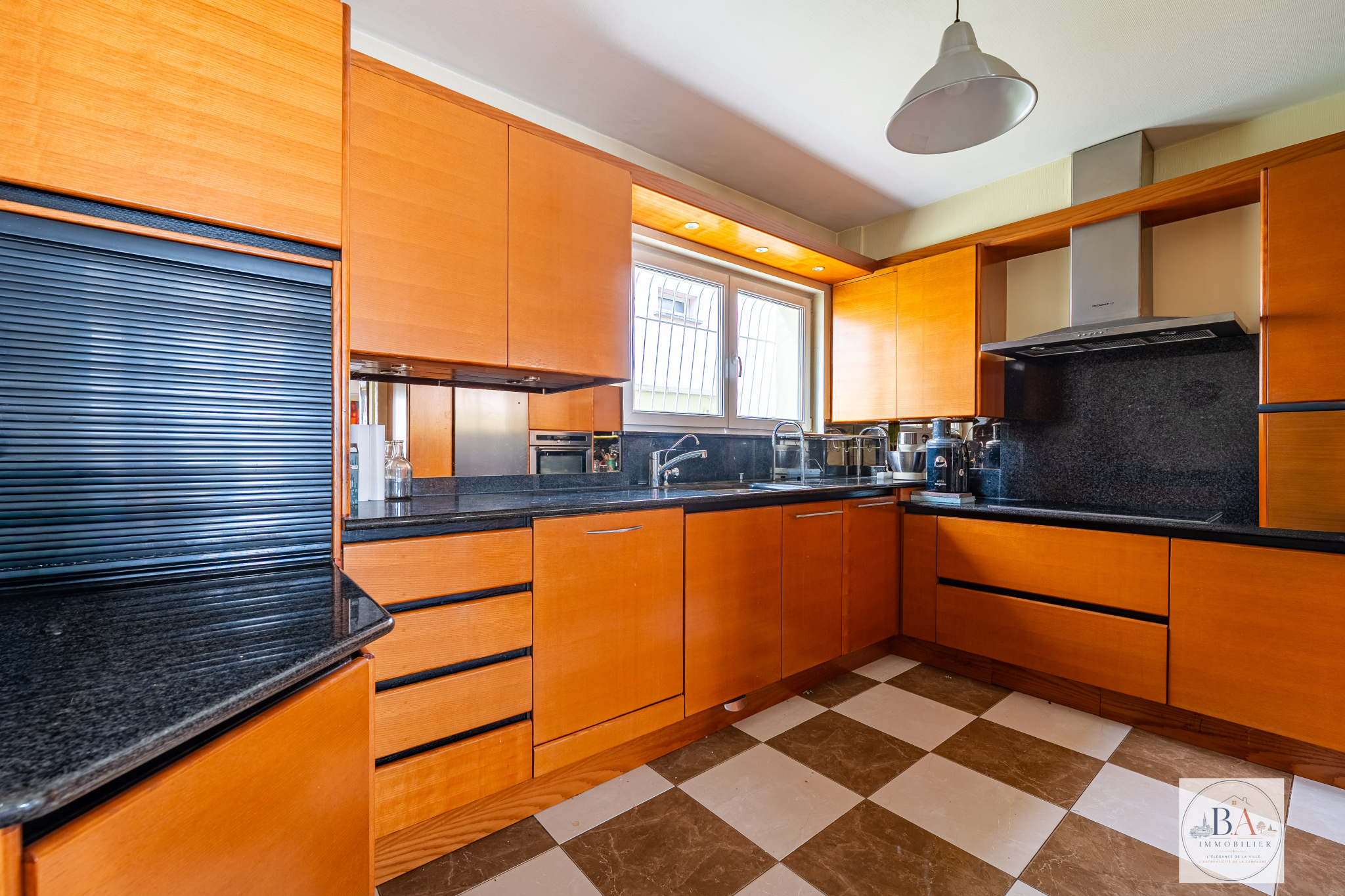 Maison de caractère 157M2 + Cour + Garage