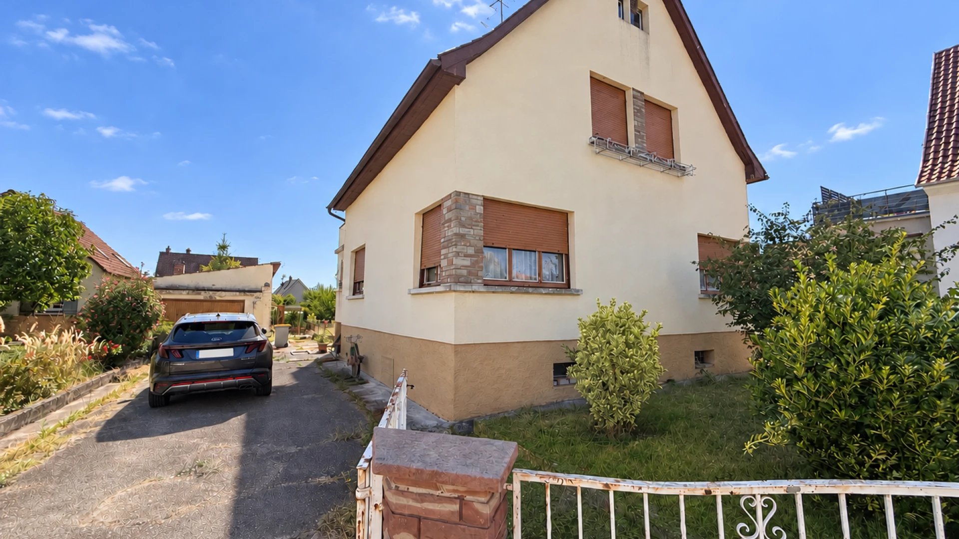 À SAISIR   MAISON 6 P À RÉNOVER SUR 9,46 ARES