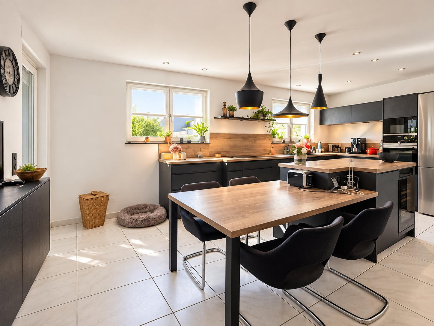 Maison familiale de 141 m2   28 ares   Calme & prestations récentes