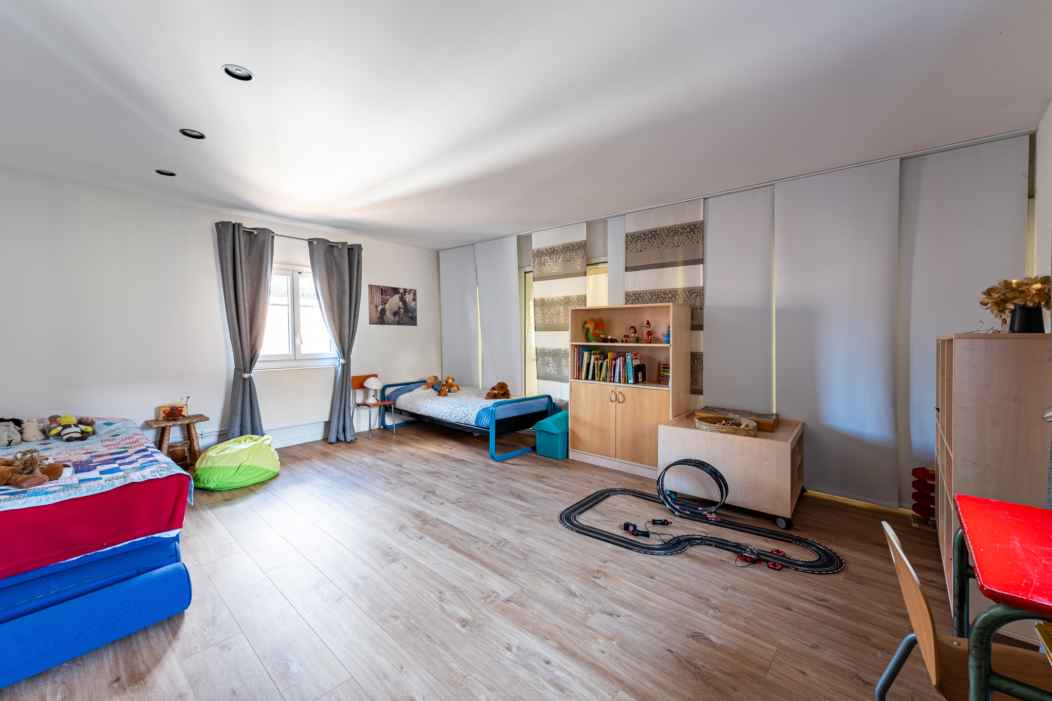 Authentique corps de ferme 7 pièces 302m2 sur 9,92 ares.
