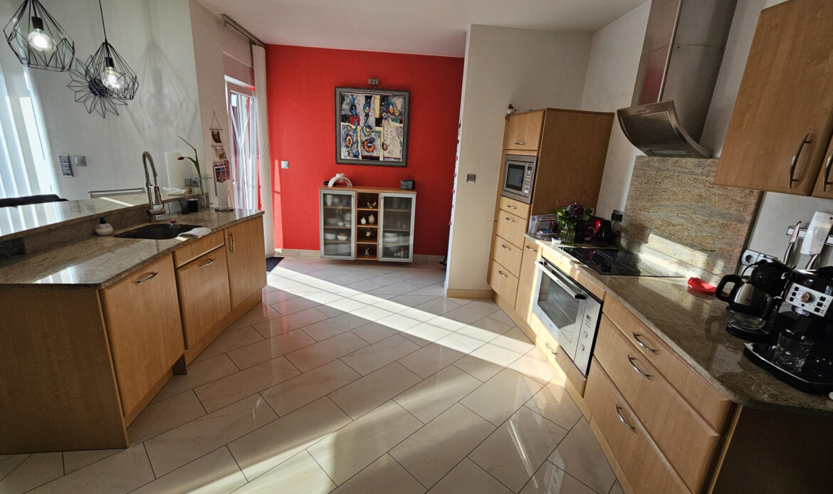 8268e748.jpg